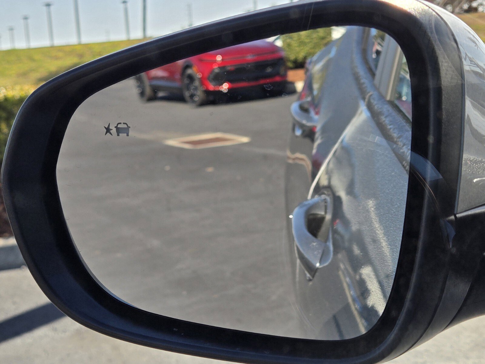 New 2026 Chevrolet Trax LT w/ Driver Confidence Package FWD image 13