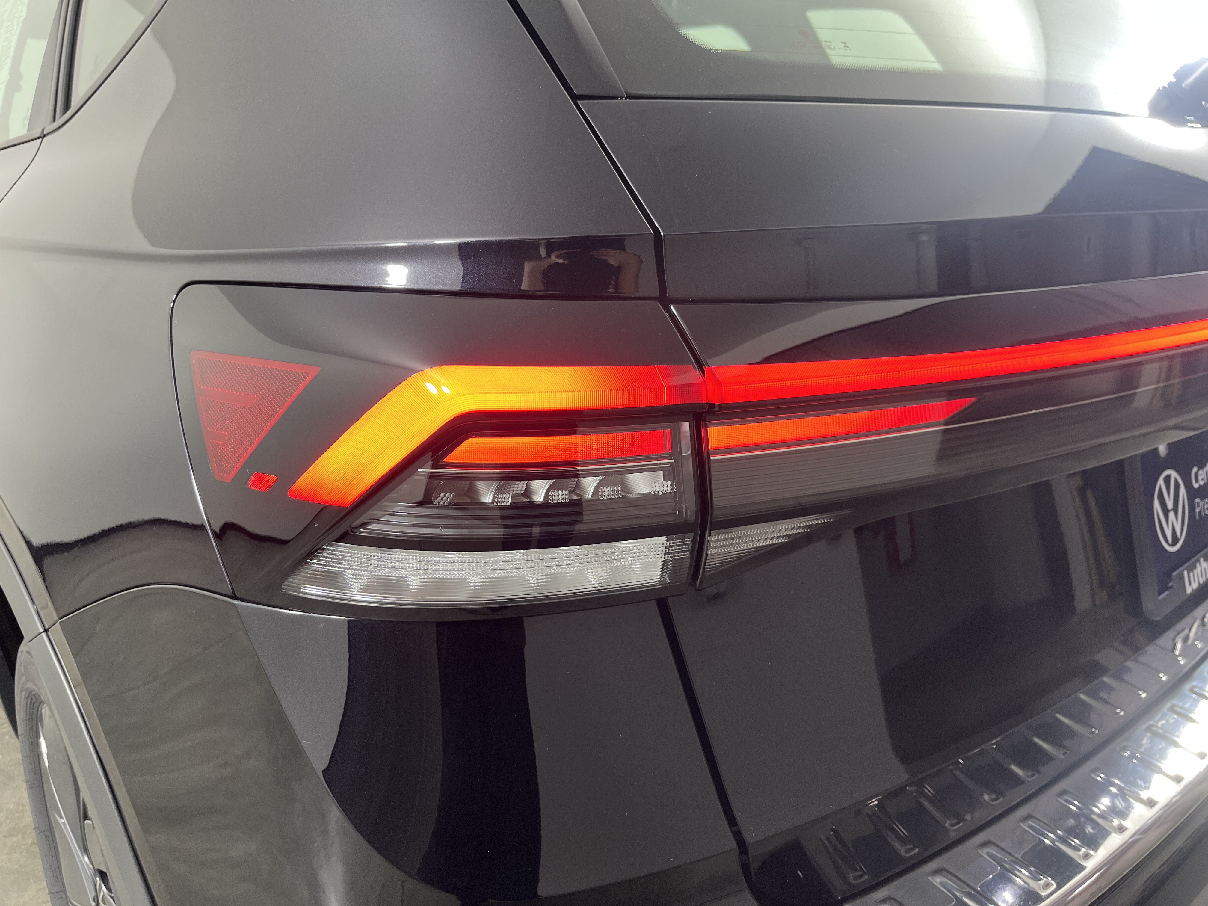 Certified 2025 Volkswagen Taos S FWD image 26