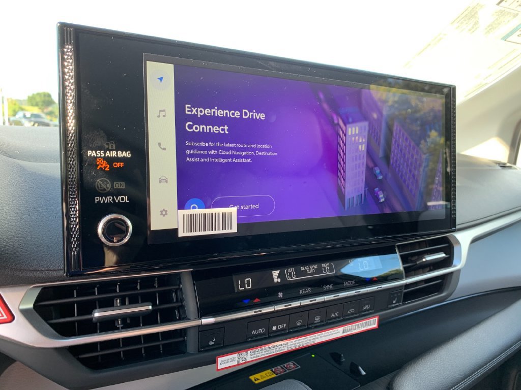 New 2026 Toyota Sienna XLE AWD/4WD image 21