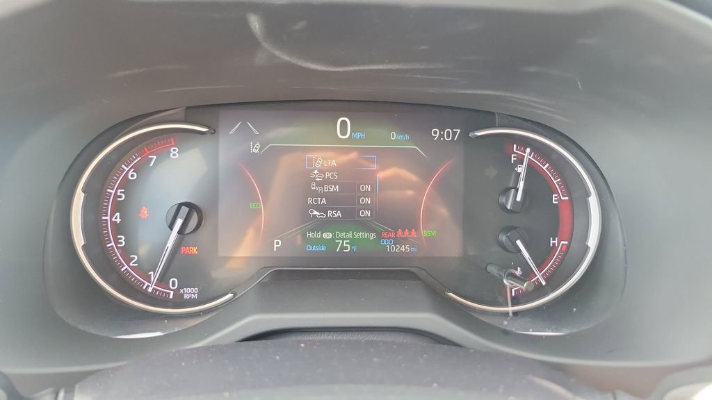 Certified 2025 Toyota RAV4 XLE Premium image 21