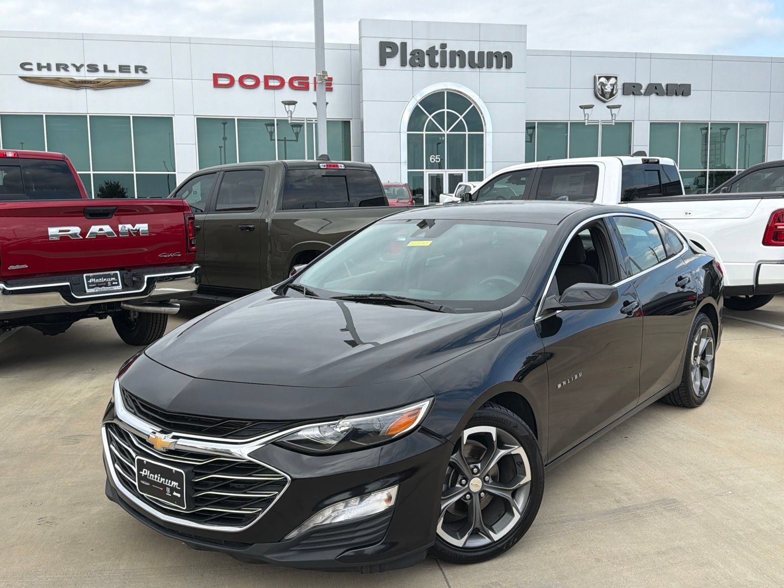 Used 2023 Chevrolet Malibu LT
