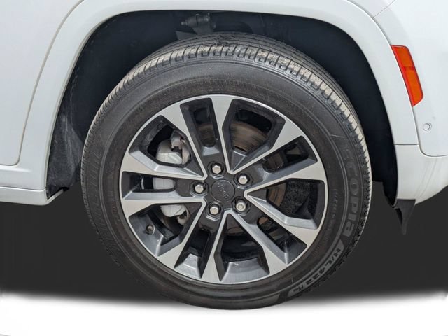 Used 2022 Jeep Grand Cherokee Overland AWD/4WD image 11