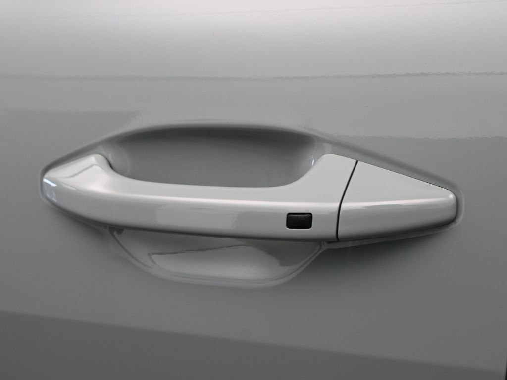 Used 2025 Kia K4 LXS image 26