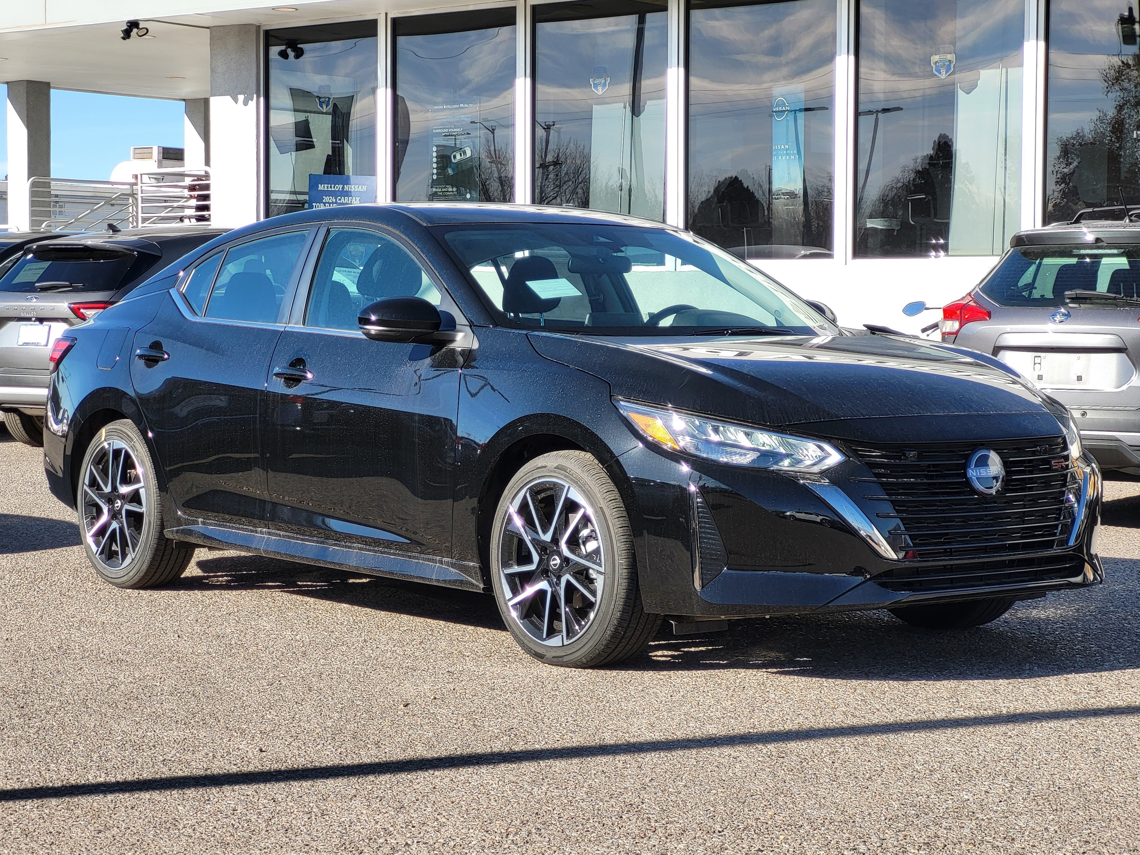 New 2025 Nissan Sentra SR image 3