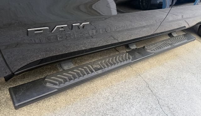 Used 2022 RAM 1500 Big Horn RWD image 32