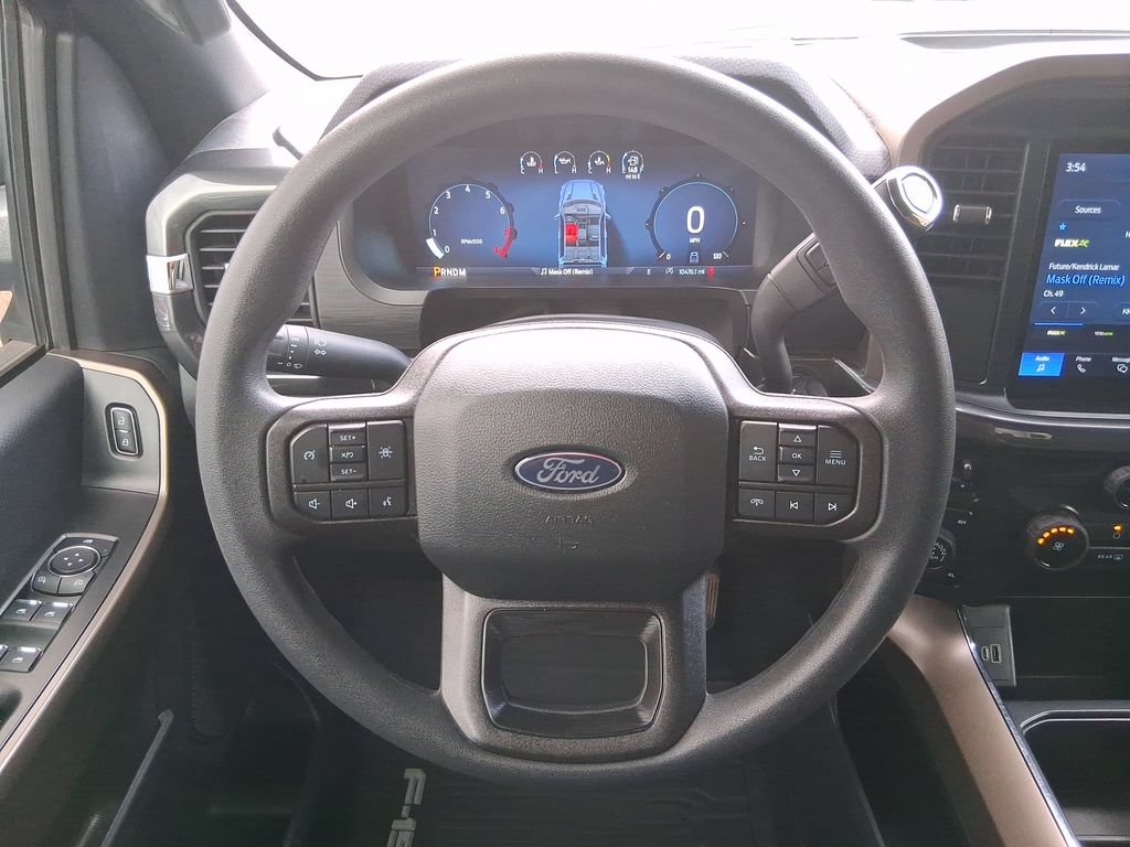 Used 2025 Ford F150 STX w/ Equipment Group 201A FX4 AWD/4WD image 14
