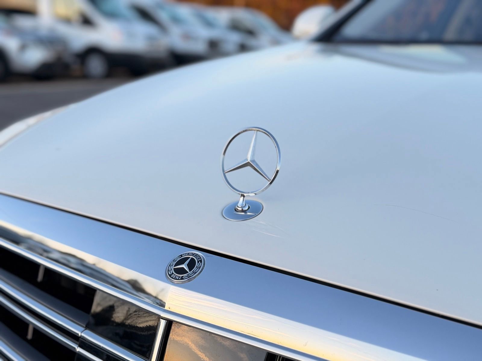 Used 2018 Mercedes-Benz S 560 4MATIC Sedan image 12