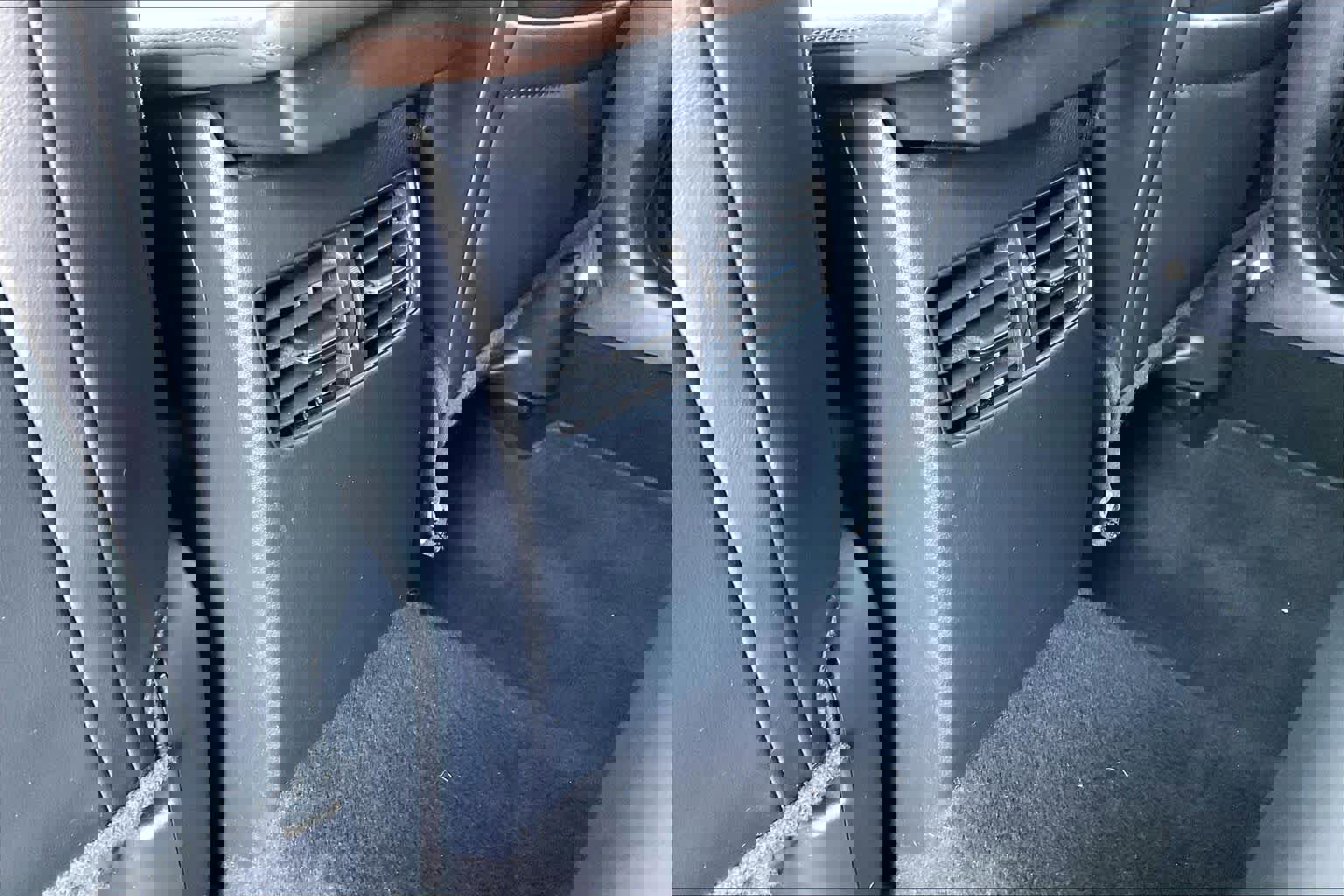 Used 2022 MAZDA CX-30 AWD 2.5 S w/ Premium Package image 37