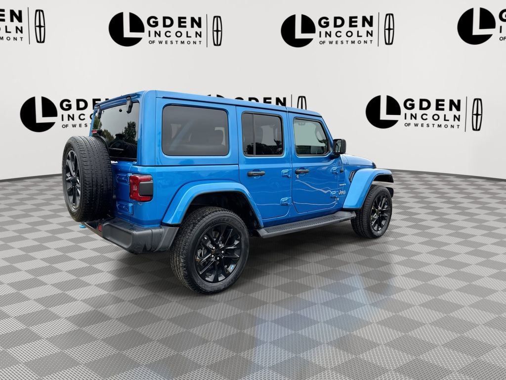 Used 2023 Jeep Wrangler Unlimited Sahara w/ Cold Weather Group image 8