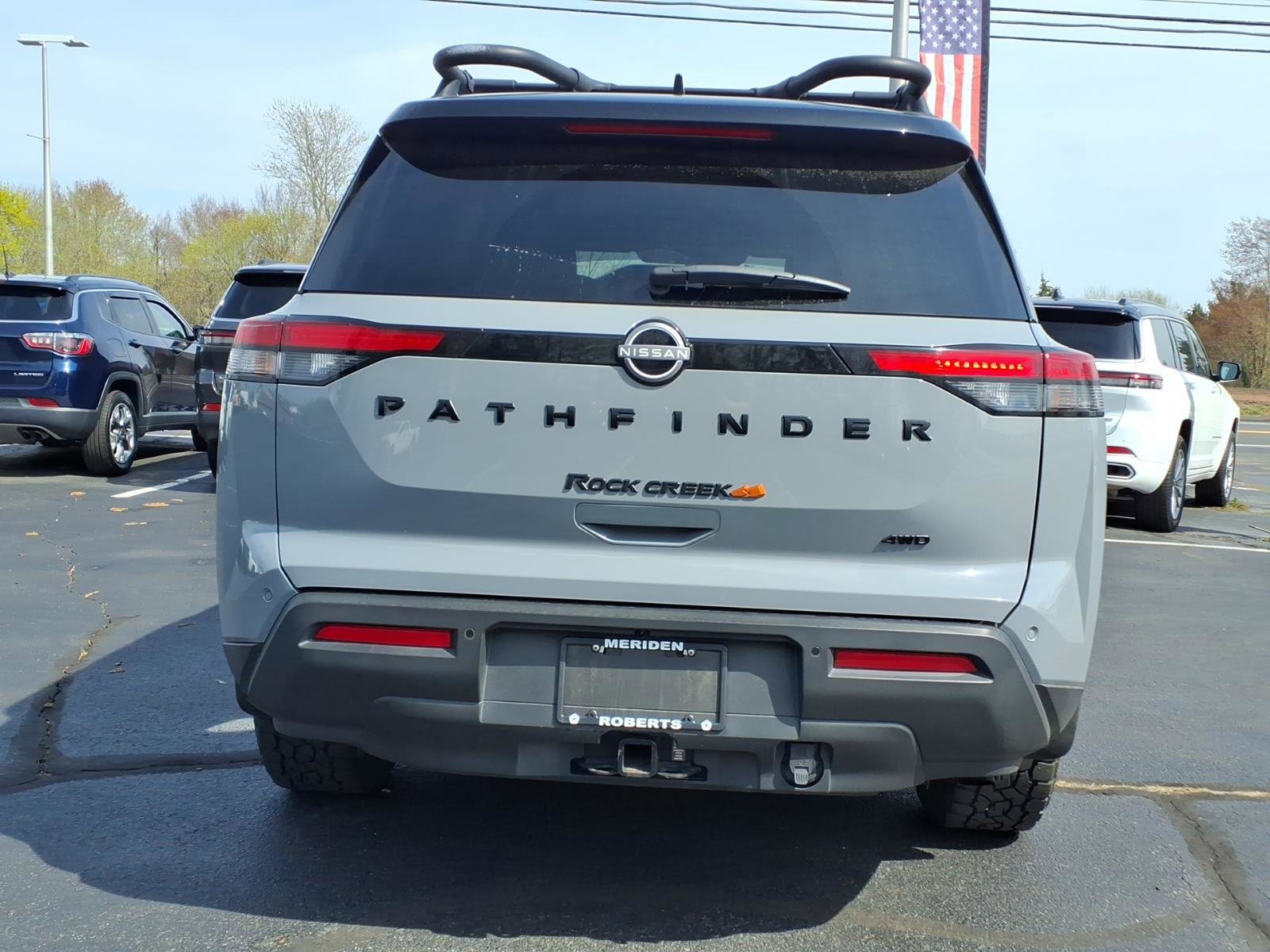 Used 2024 Nissan Pathfinder Rock Creek AWD/4WD image 5