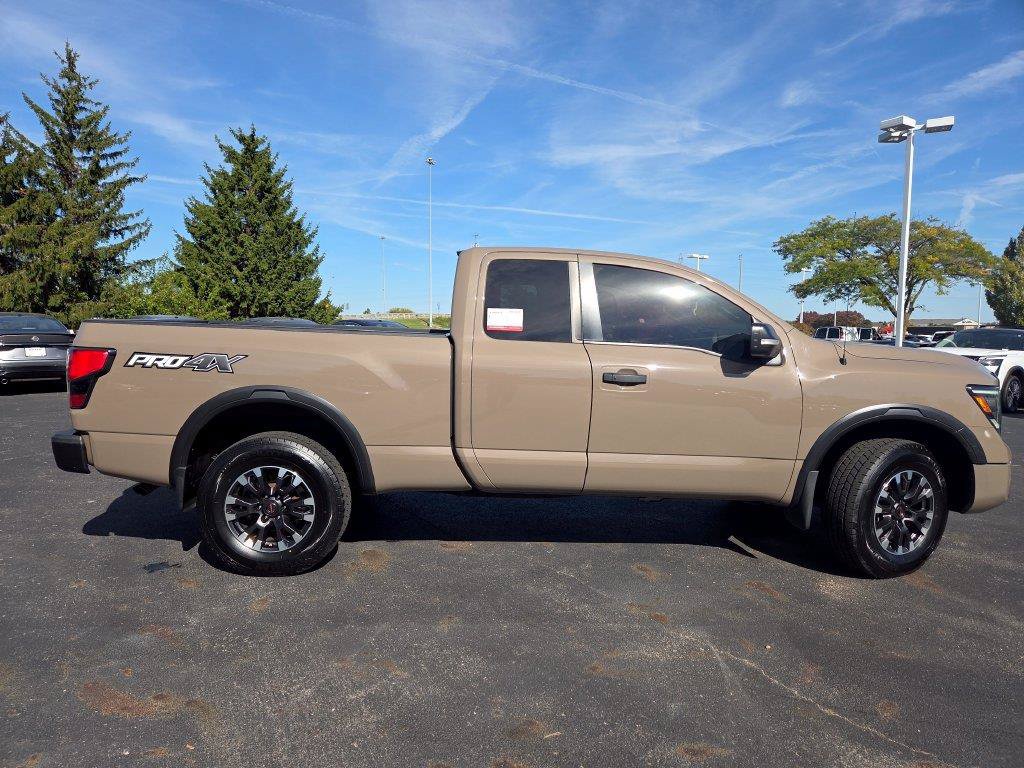 Used 2020 Nissan Titan PRO-4X w/ Pro-4x Convenience Package AWD/4WD image 27