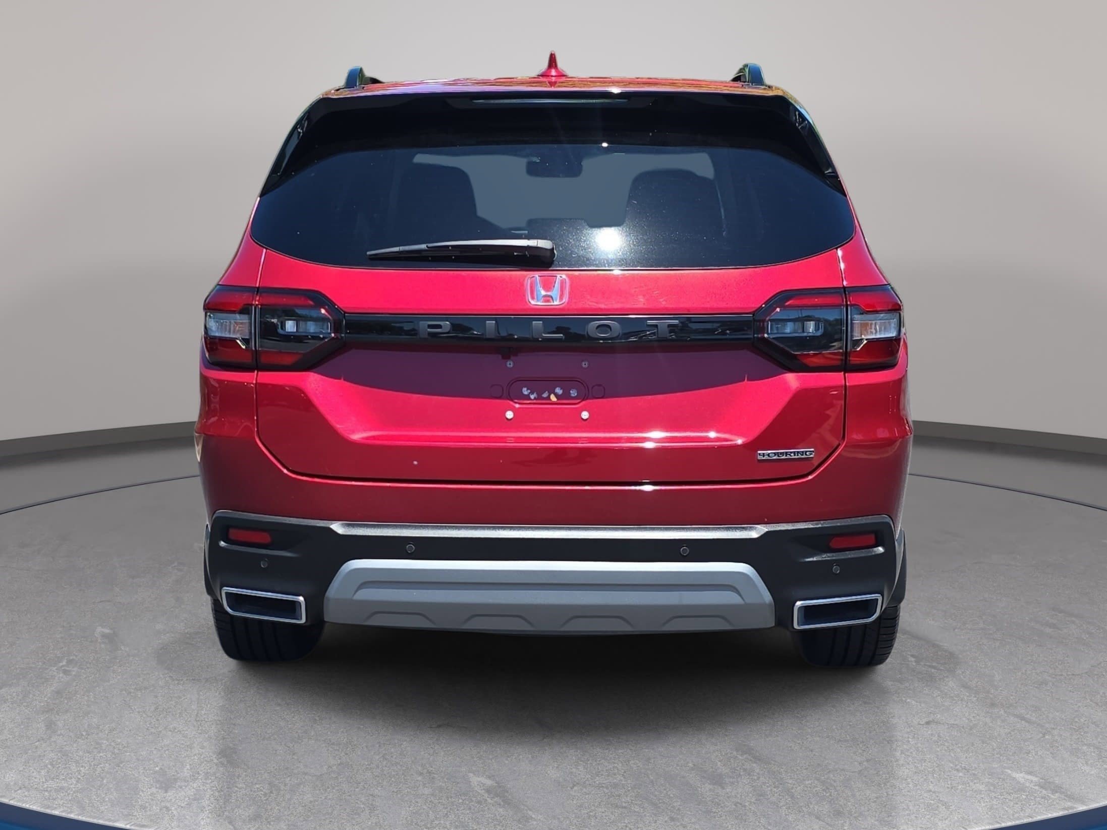 Used 2023 Honda Pilot Touring image 6