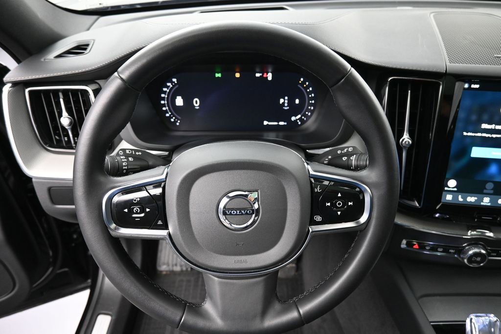 Used 2024 Volvo XC60 B5 Ultimate w/ Protection Package Premier AWD/4WD image 12