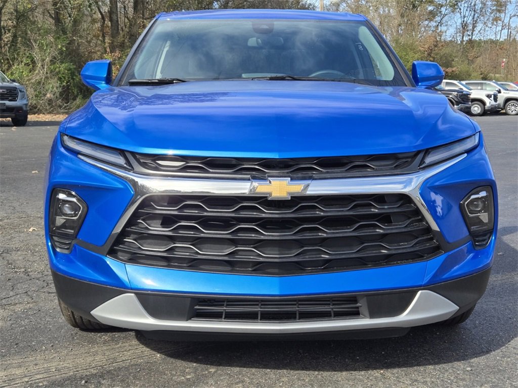 New 2025 Chevrolet Blazer LT image 2