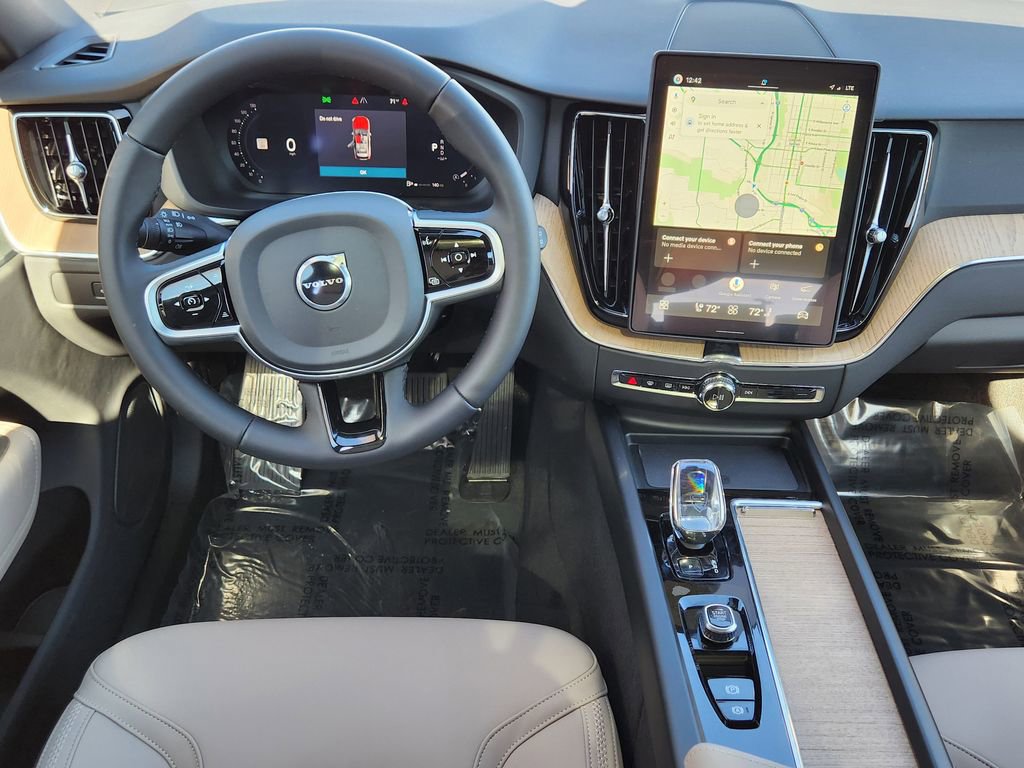 New 2026 Volvo XC60 B5 Plus w/ Protection Package Premier image 3