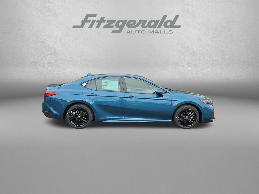 Used 2026 Toyota Camry SE w/ Convenience Package FWD image 8
