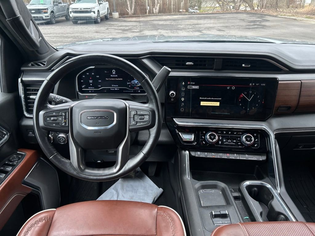 Used 2024 GMC Sierra 2500 Denali Ultimate AWD/4WD image 14