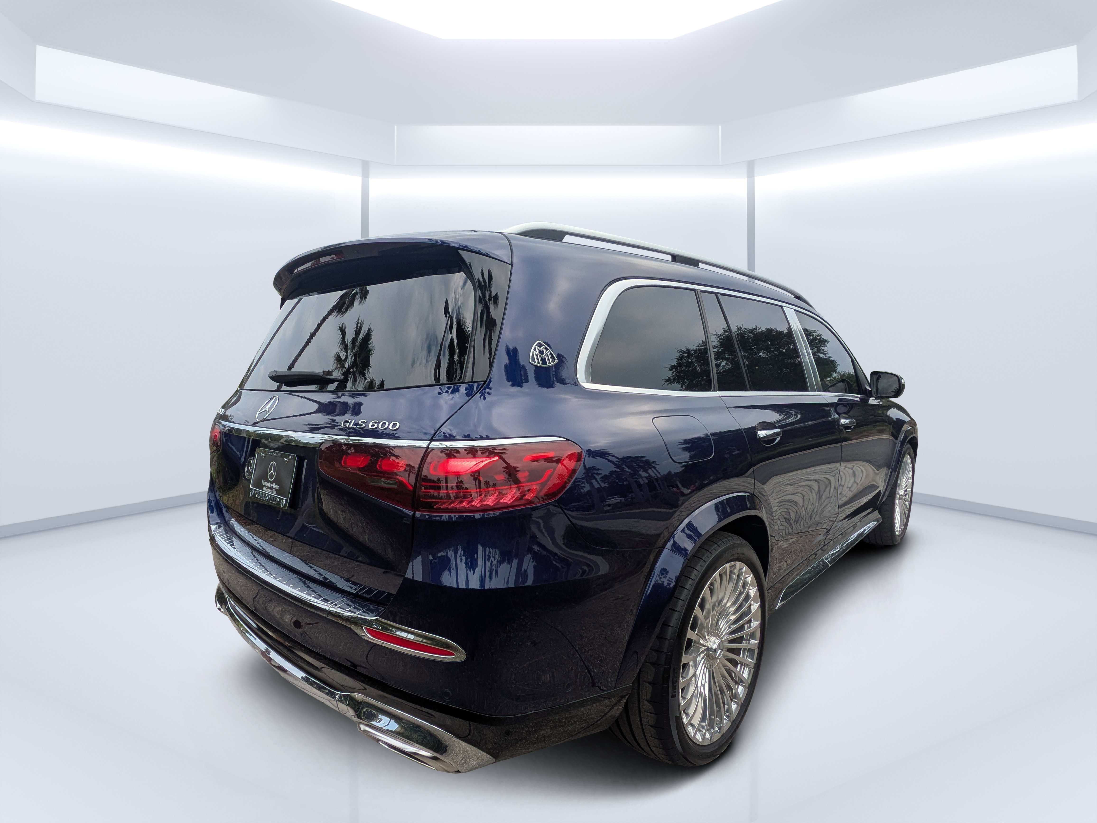 Certified 2026 Mercedes-Benz Maybach GLS 600 4MATIC image 3