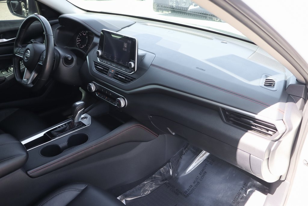 Used 2022 Nissan Altima 2.5 SR image 33