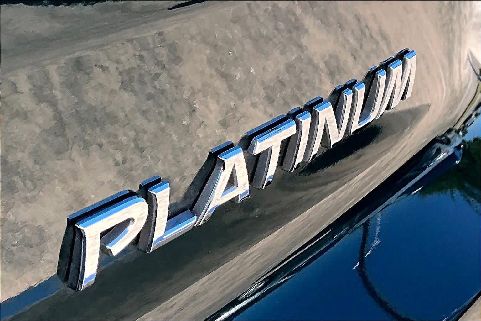 Certified 2025 Nissan Pathfinder Platinum w/ Cargo Package FWD image 10