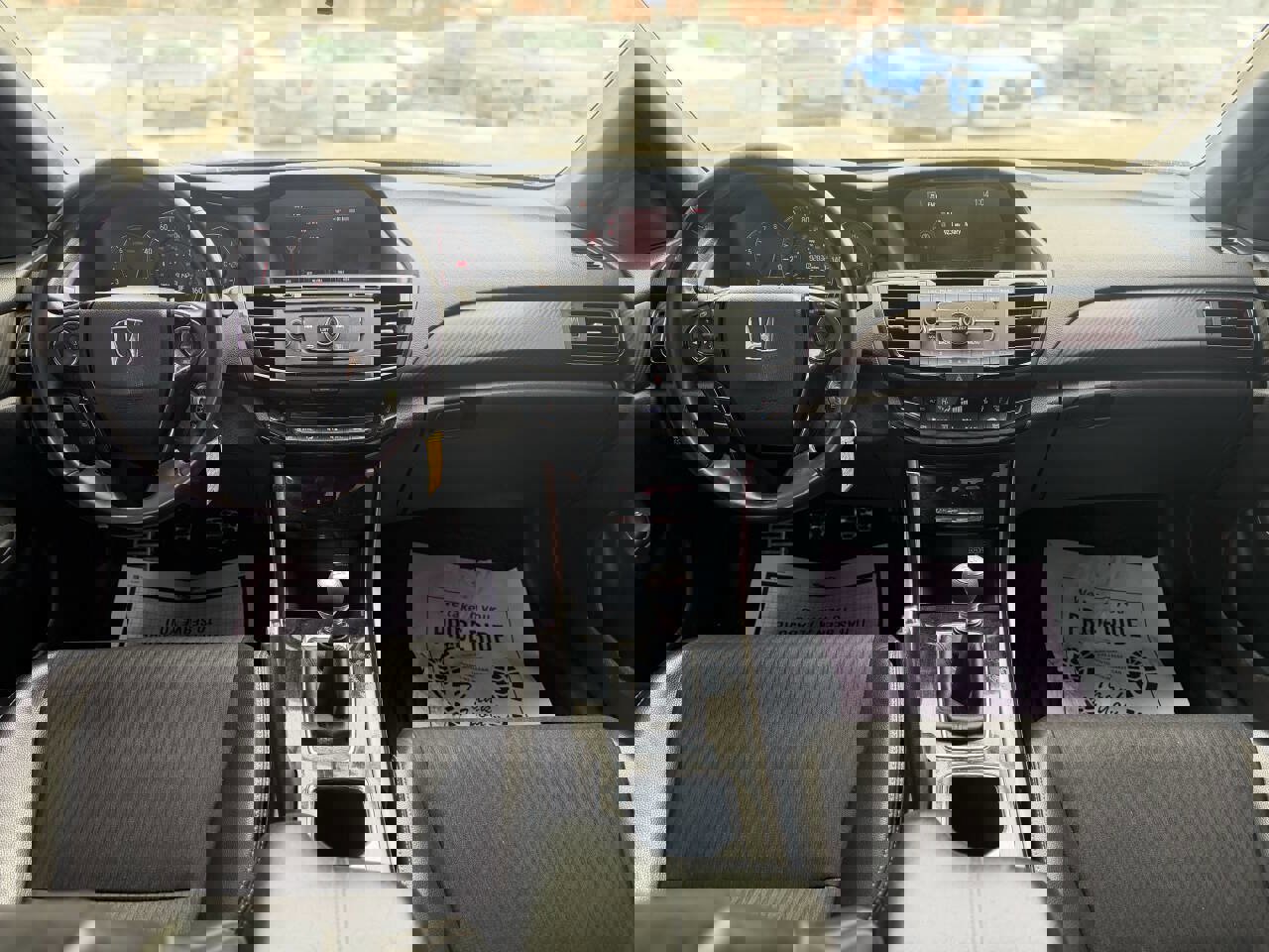 Used 2016 Honda Accord Sport image 9