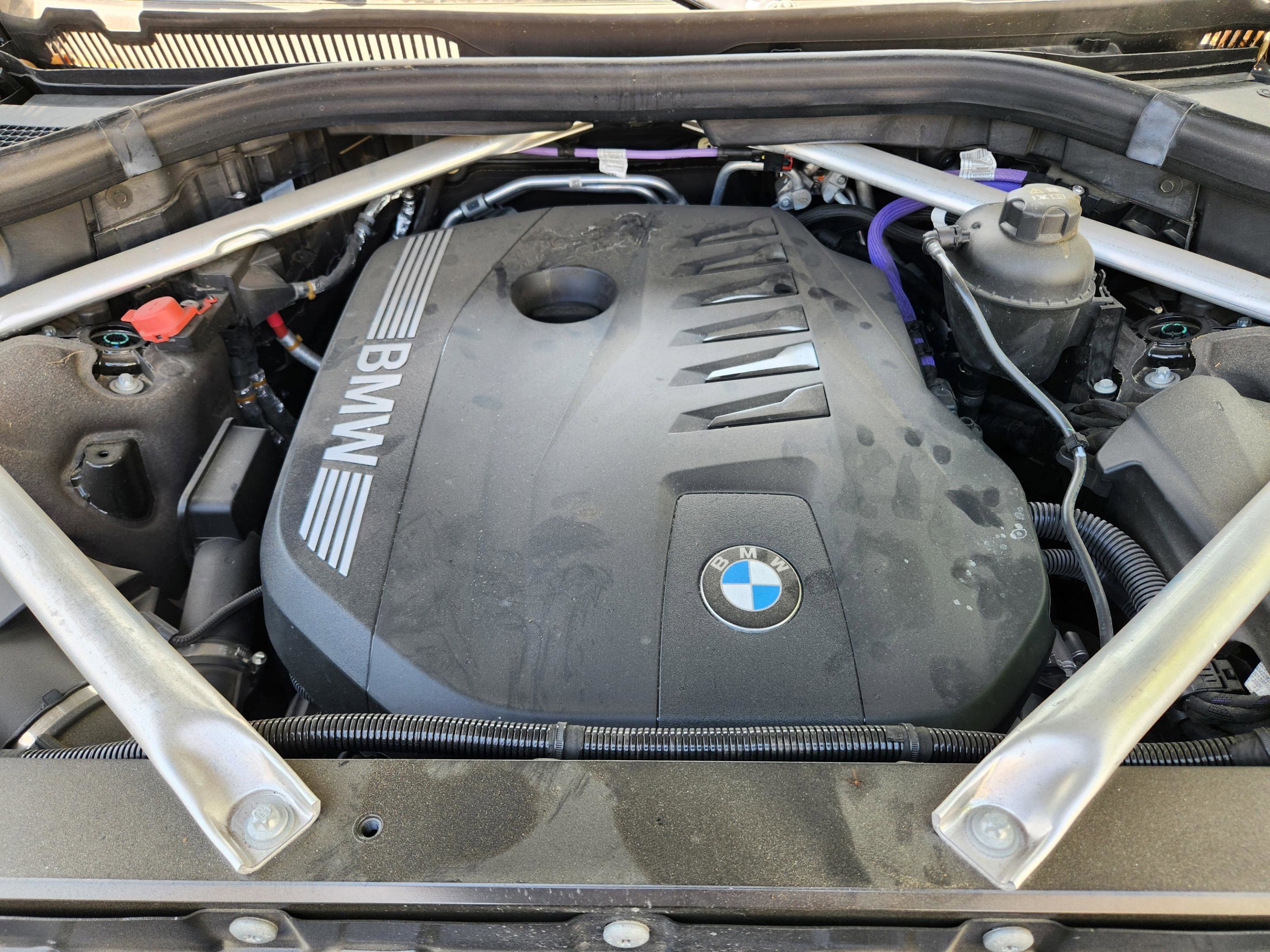 Used 2025 BMW X7 xDrive40i image 24