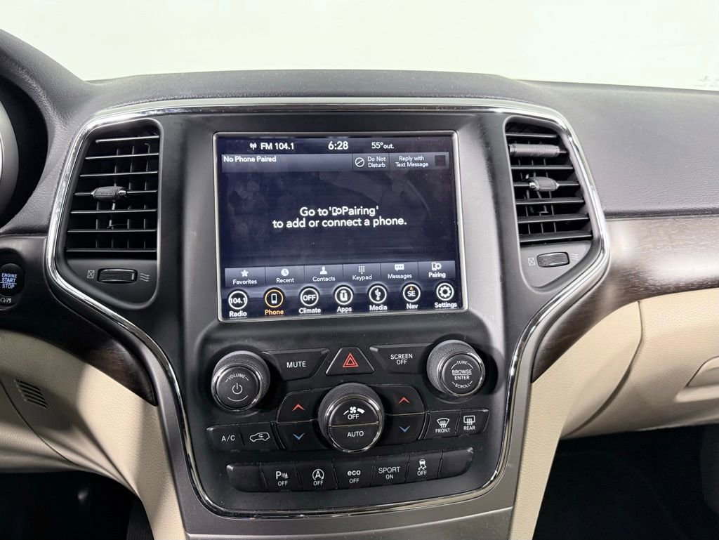 Used 2018 Jeep Grand Cherokee Laredo image 20