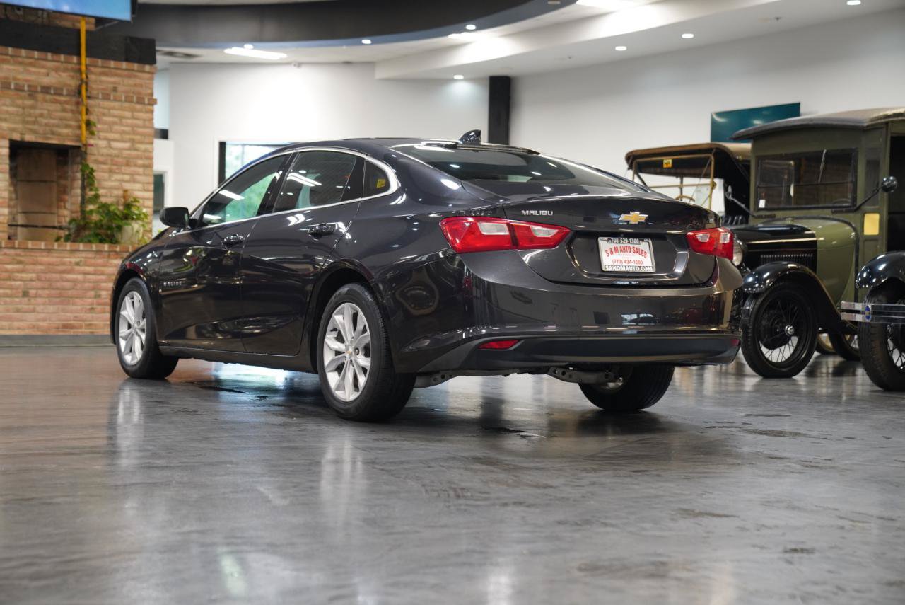 Used 2023 Chevrolet Malibu LT FWD image 15
