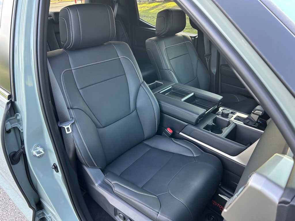 Certified 2026 Toyota Tundra Limited AWD/4WD image 15