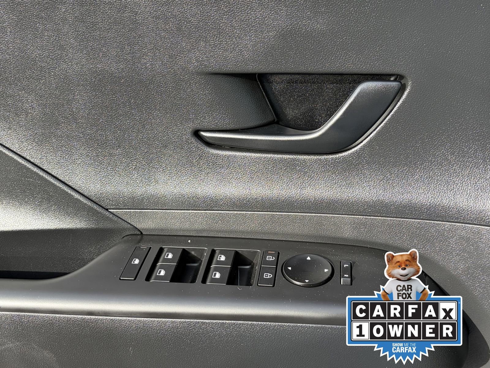 Used 2025 Hyundai Kona SEL image 23