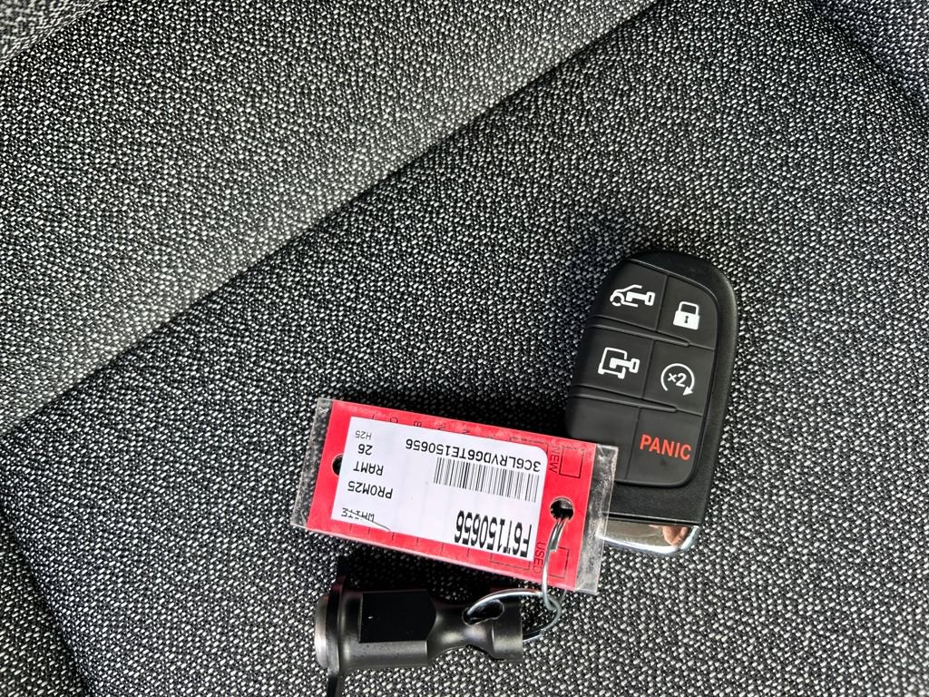 New 2026 RAM ProMaster 2500 w/ Premium Convenience Group image 24