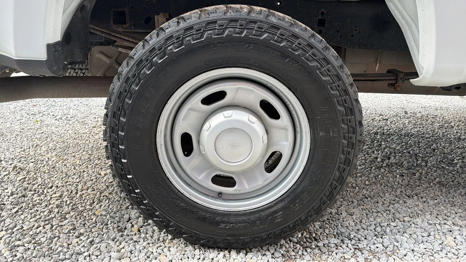 Used 2018 Ford F250 XL w/ Power Equipment Group AWD/4WD image 6