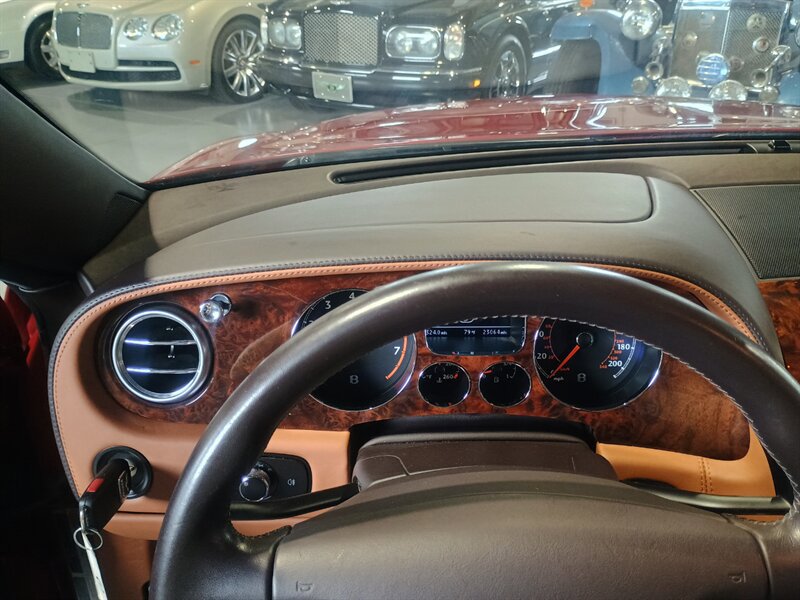 Used 2005 Bentley Continental GT AWD/4WD image 18