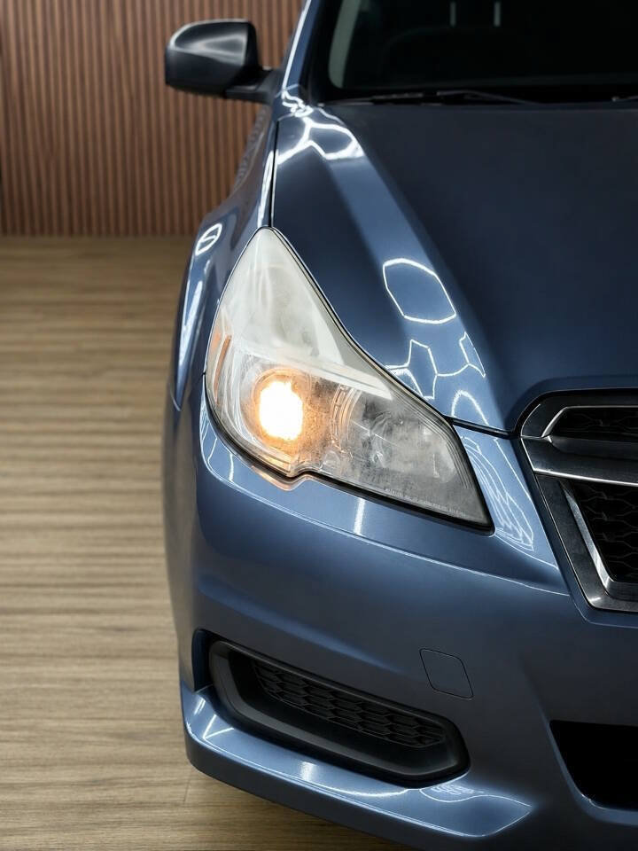Used 2013 Subaru Legacy 2.5i AWD/4WD image 4
