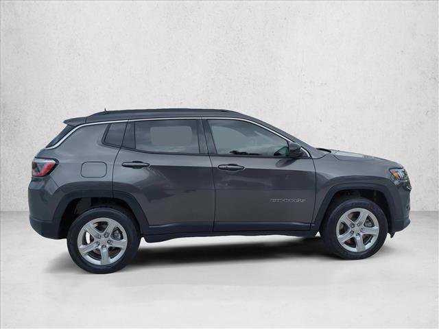 Used 2023 Jeep Compass Latitude AWD/4WD video 4