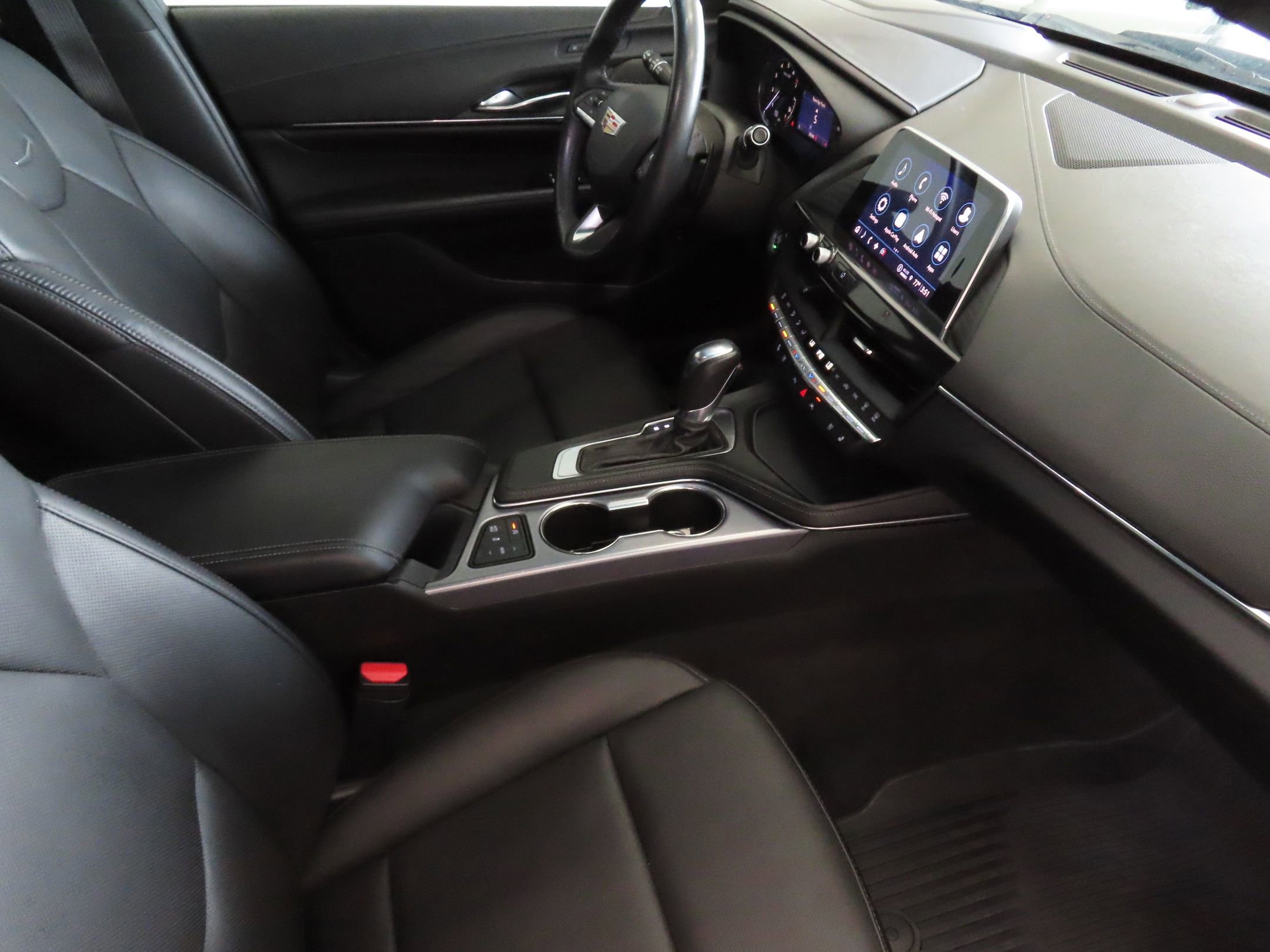 Used 2021 Cadillac CT4 Premium Luxury w/ Climate Package image 27