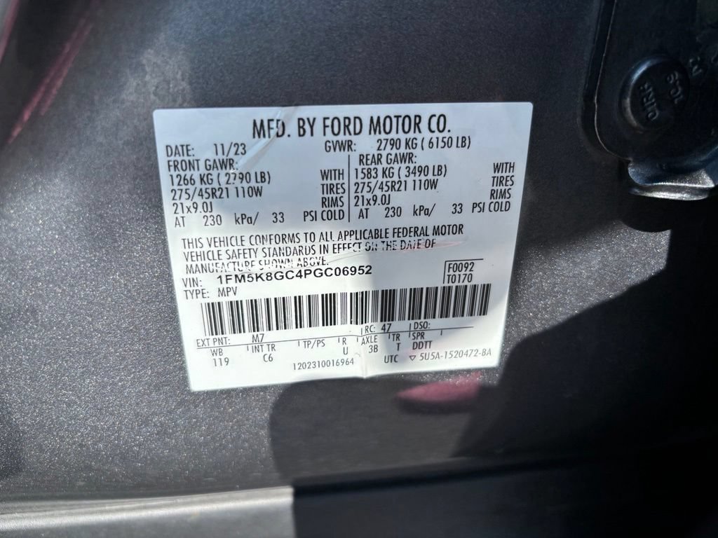 Used 2023 Ford Explorer ST w/ Equipment Group 401A AWD/4WD image 14