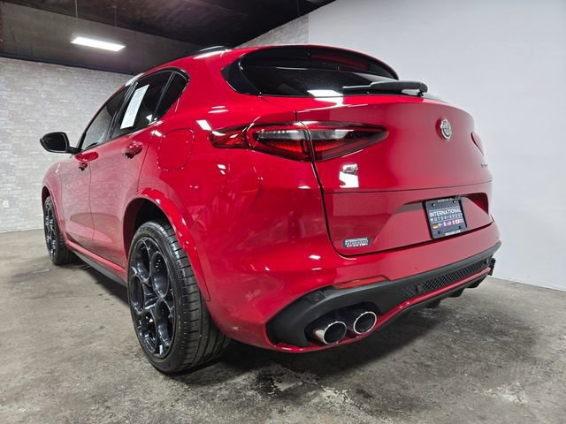 Used 2022 Alfa Romeo Stelvio Quadrifoglio w/ Active Assist Plus Package image 43