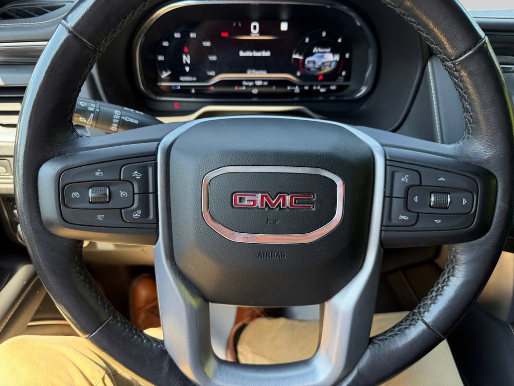 Used 2022 GMC Yukon SLT w/ SLT Luxury Package AWD/4WD image 20