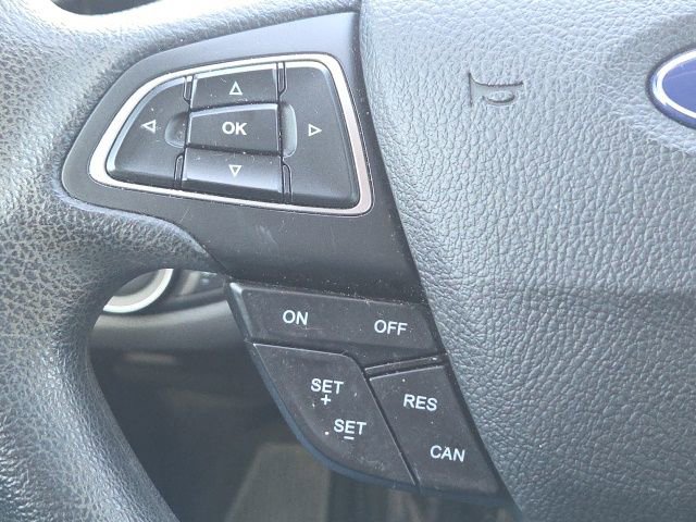 Used 2018 Ford Escape SE image 38