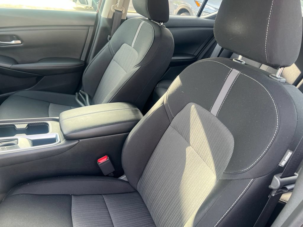 Certified 2023 Nissan Sentra SV w/ All-Weather Package FWD image 5