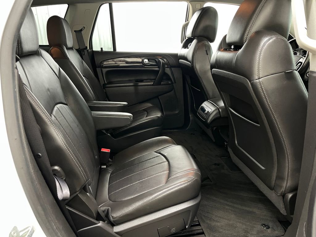 Used 2016 Buick Enclave Leather w/ Trailering Package FWD image 44