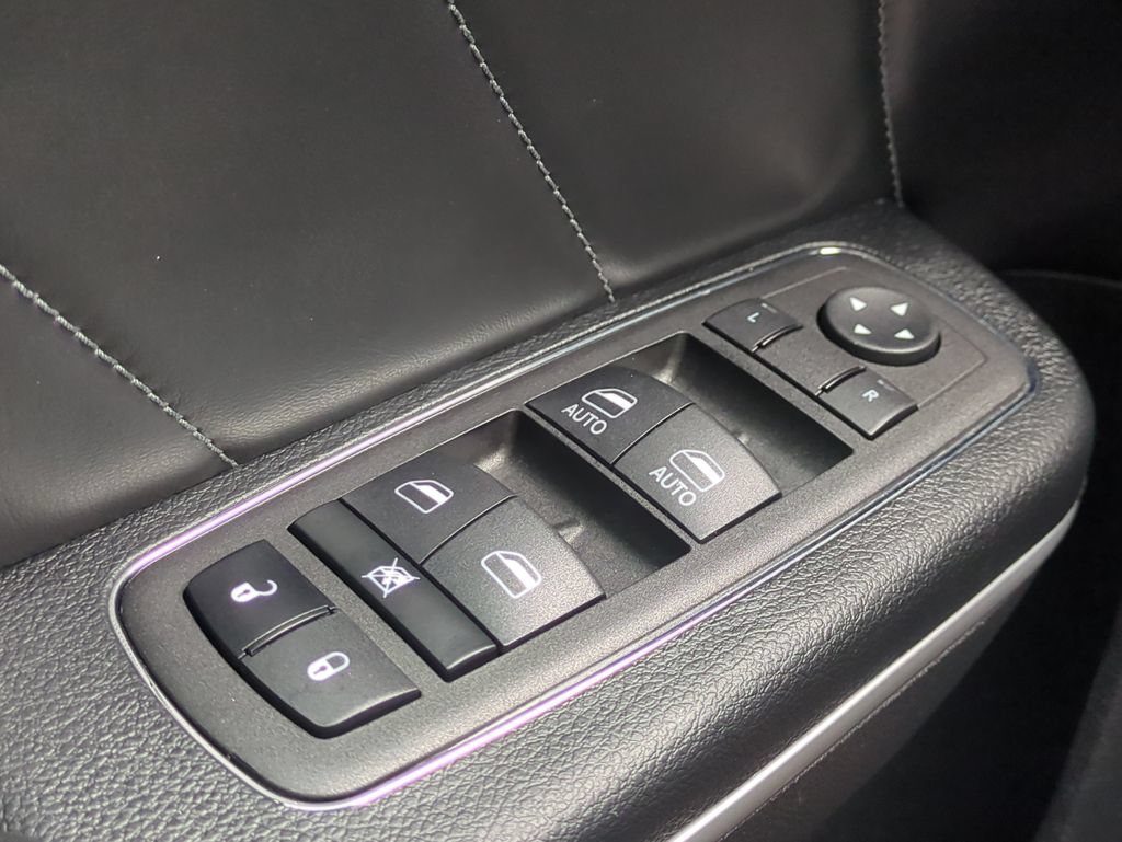 Used 2023 Dodge Charger Scat Pack w/ Plus Group RWD image 25