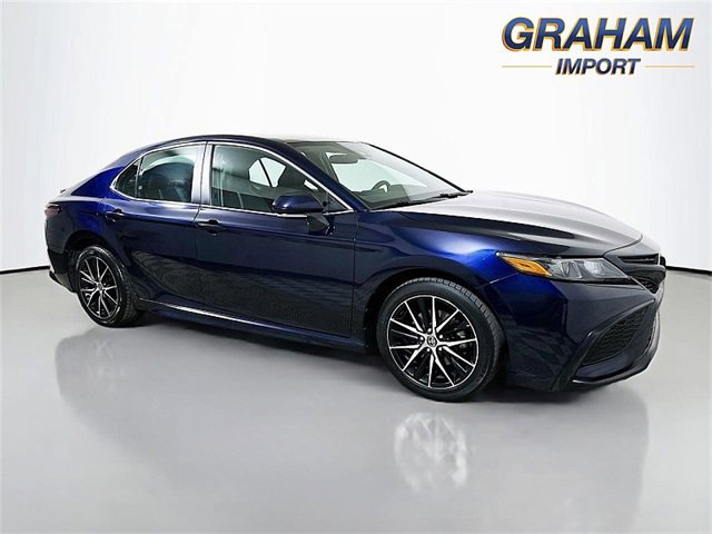 Used 2022 Toyota Camry SE