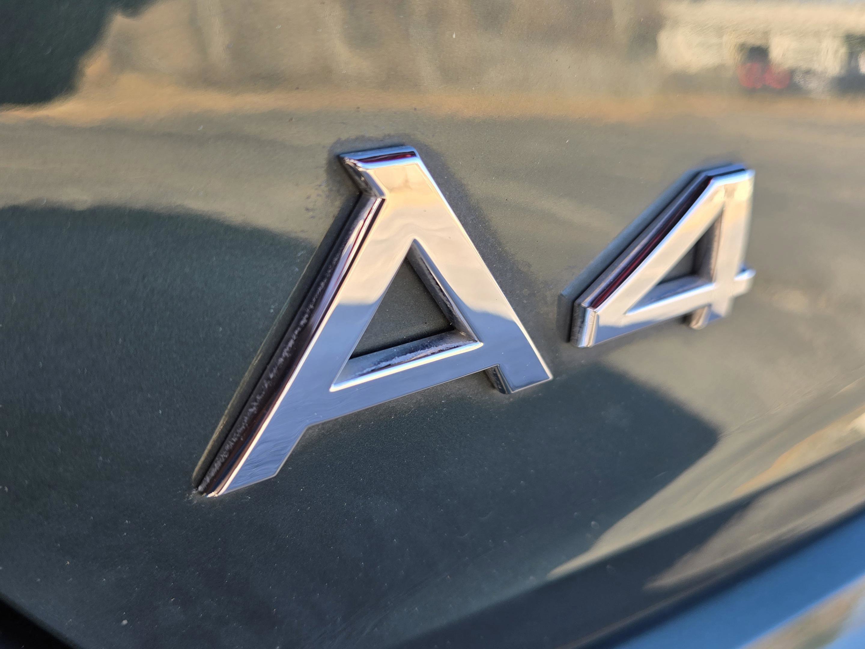 Used 2018 Audi A4 2.0T Premium Plus image 9