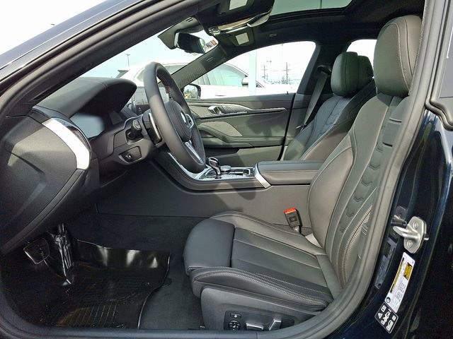 New 2026 BMW M850i xDrive w/ Driving Assistance Package image 10