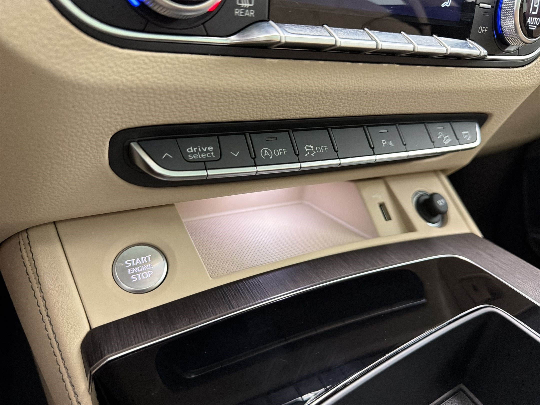 Certified 2025 Audi Q5 2.0T Premium Plus AWD/4WD image 19