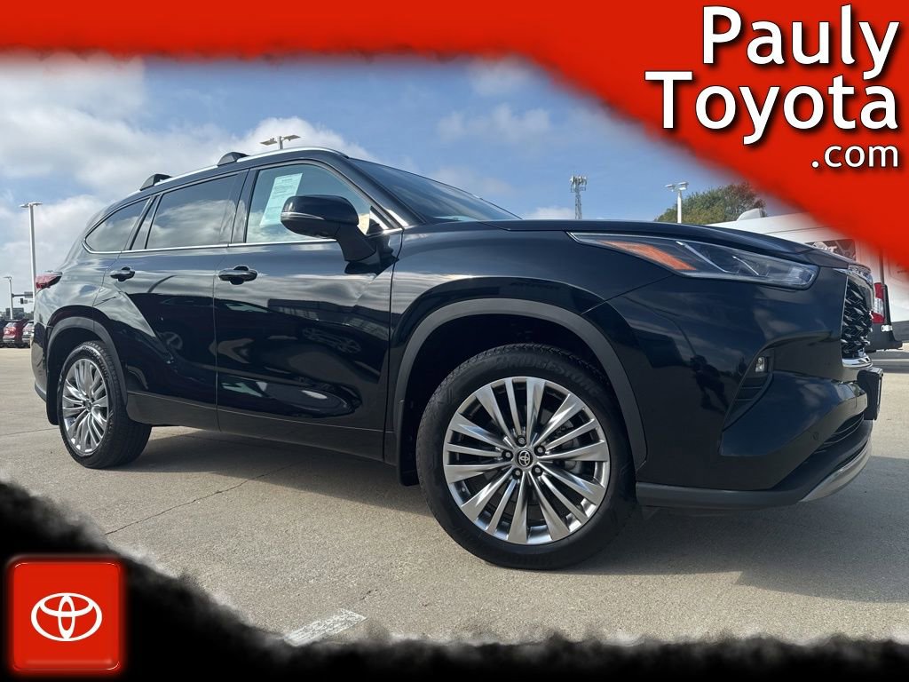 Used 2024 Toyota Highlander Platinum AWD/4WD video 1