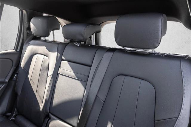 New 2026 Mercedes-Benz GLB 250 4MATIC image 24
