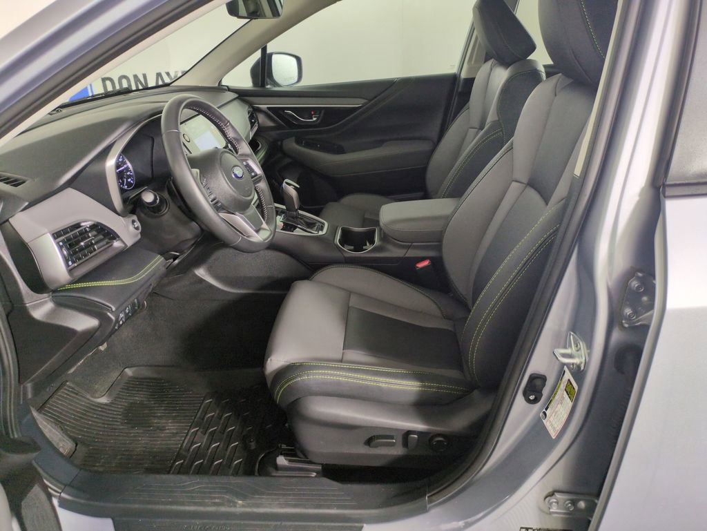 Used 2023 Subaru Outback Onyx Edition image 12